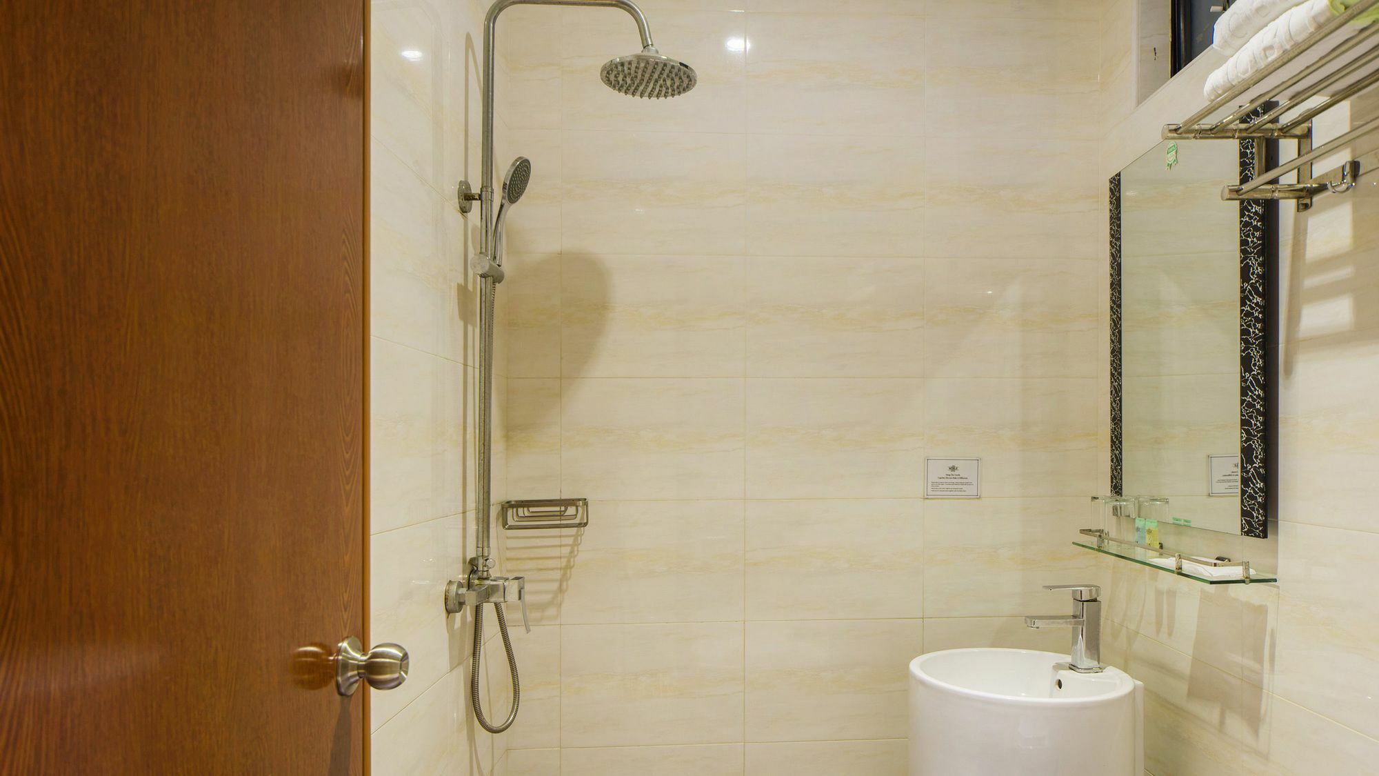 Reddoorz Plus Near Lavender Street Singapore Exterior photo